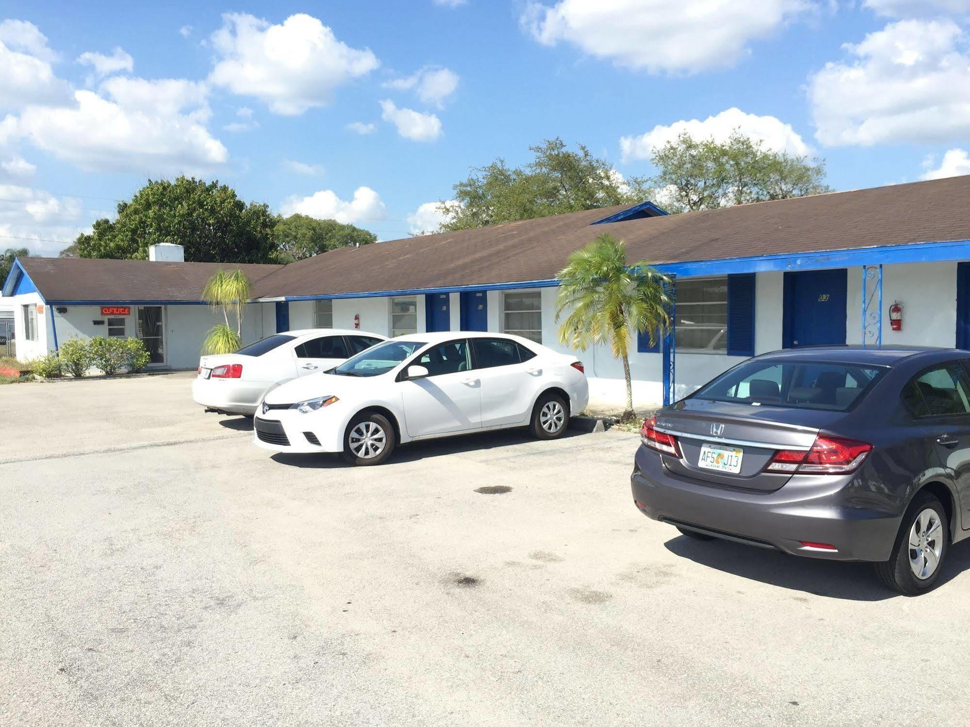 Travel Inn Of Sebring Exteriér fotografie